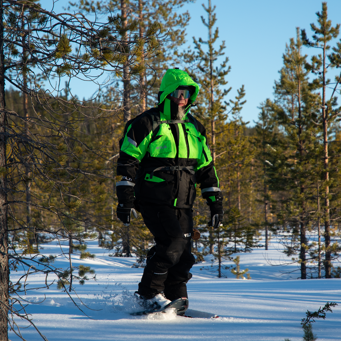CREW SUPER JACKET (Waterproof) - Parrot Green / Black