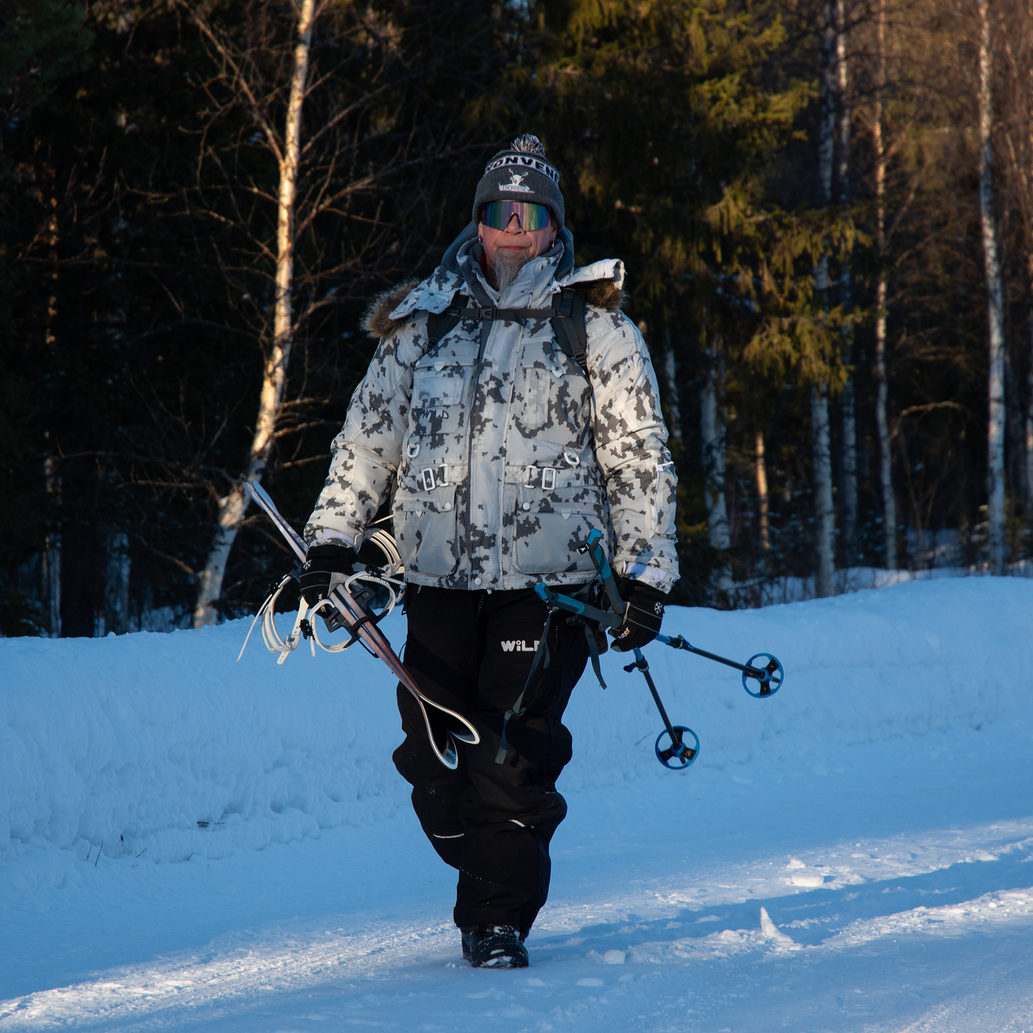 SNOWHAWK TAKKI (Vedenpitävä, Premium Eriste, Retkikunta) - M05 Greyfox Camo