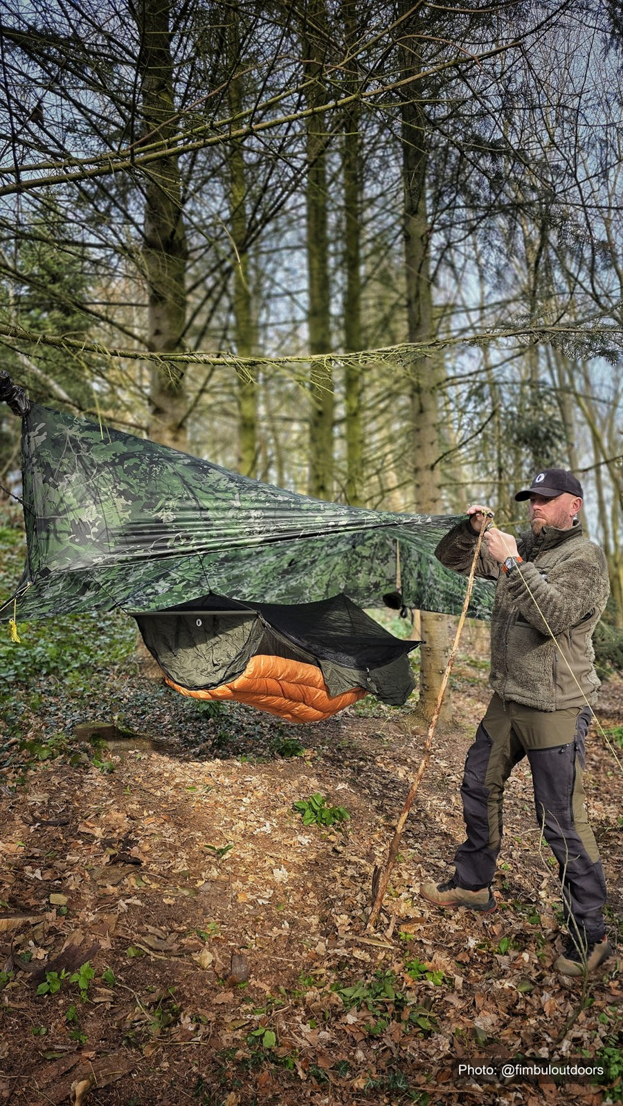 Wild Grizzly Fleece Jacket in the field