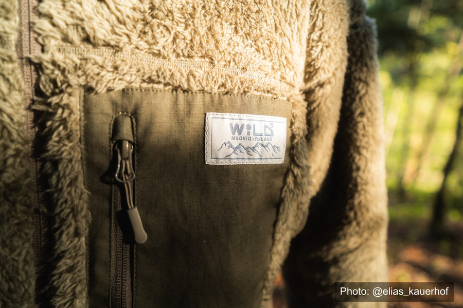 Wild Grizzly Fleece Jacket in the field