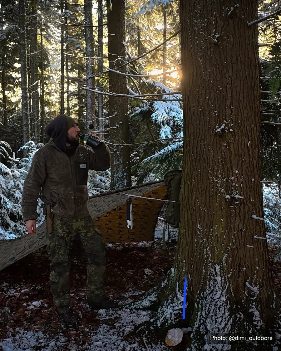 Wild Grizzly Fleece Jacket in the field